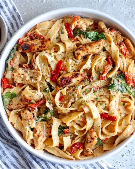 Alfredo With Sundried Tomatoes