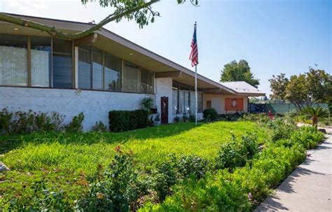 Orange County Classical Academy Can T Open Doors On First Day Of School