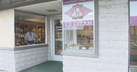 Richland Ice Cream Shop